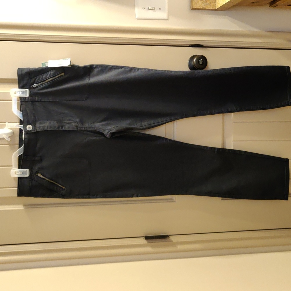STS BLUE Ellie high-rise utility pocket pants.